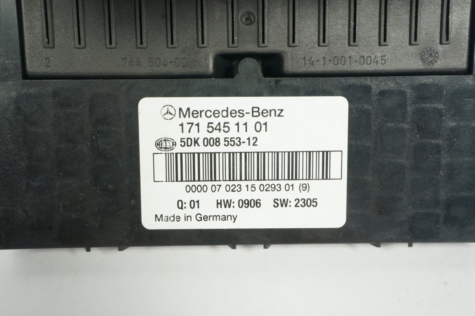Mercedes R171 SLK300 SLK350 SLK55 AMG Front SAM Module Relay Fuse Box OEM
