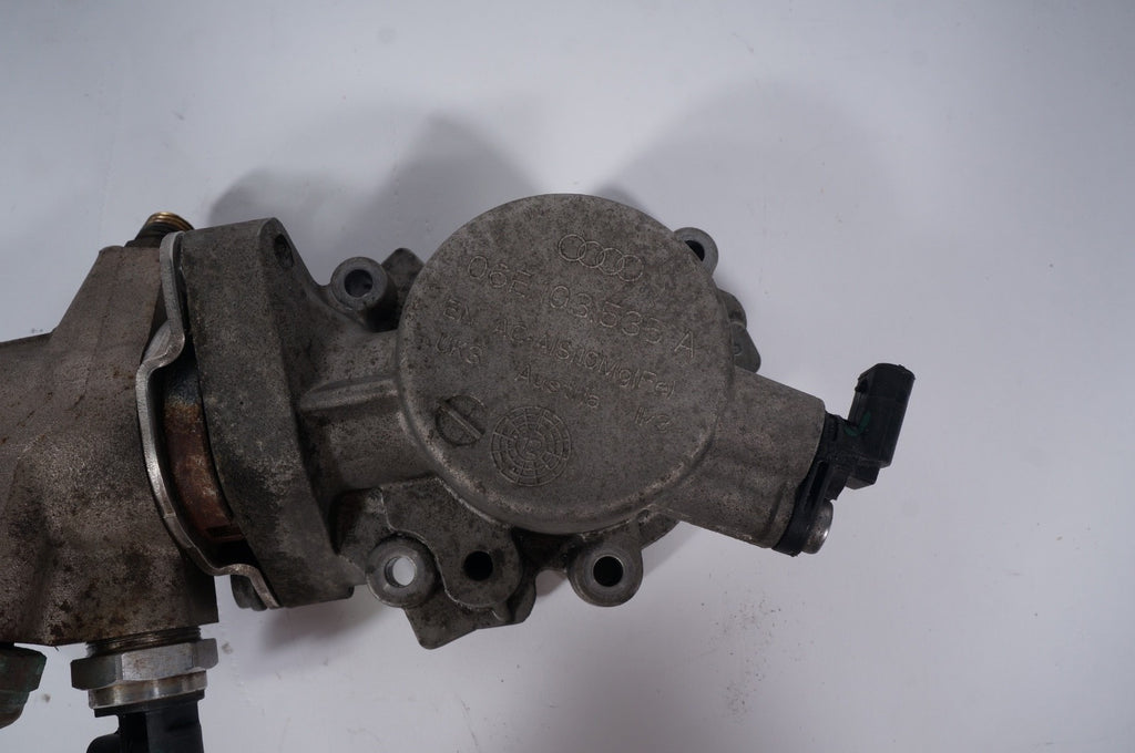 2012 - 2015 Audi A8 A6 A7 3.0L High Pressure Fuel Pump 06E103535A  OEM