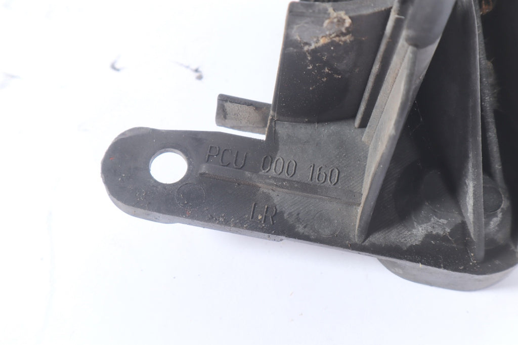 2010-2011 LAND ROVER RANGE ROVER Radiator Support Upper Support Bracket OEM