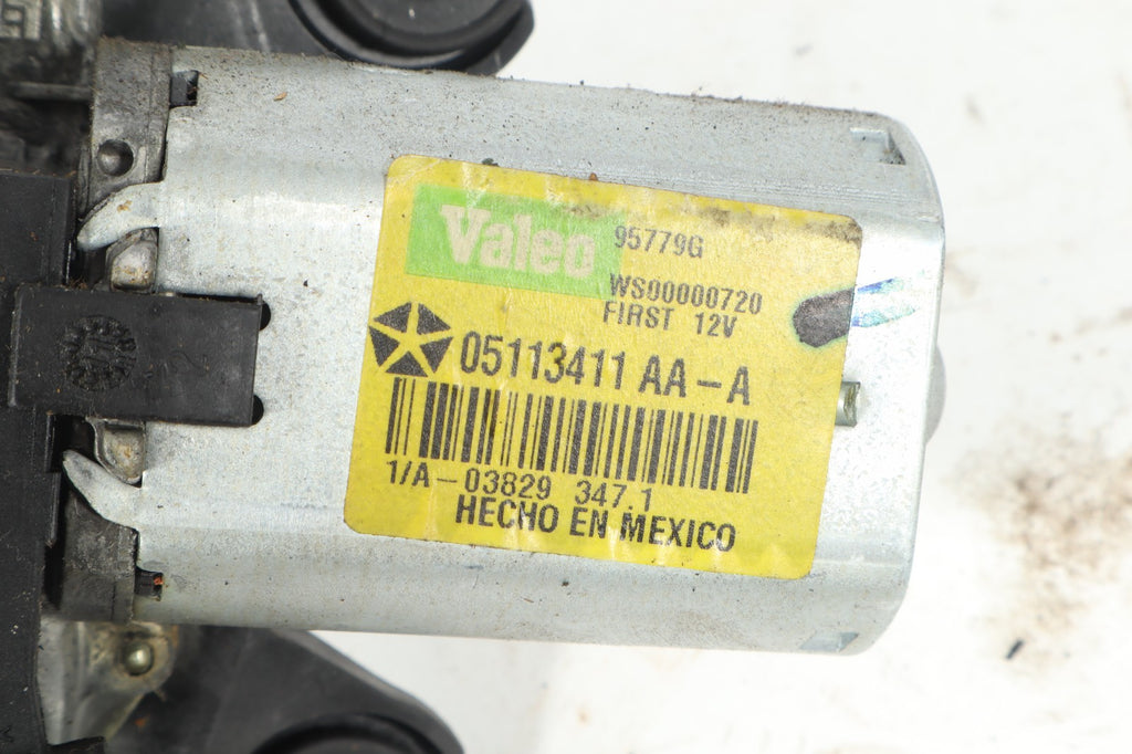 2008 - 2020 DODGE GRAND CARAVAN REAR WIPER MOTOR OEM 05113411 AA-A