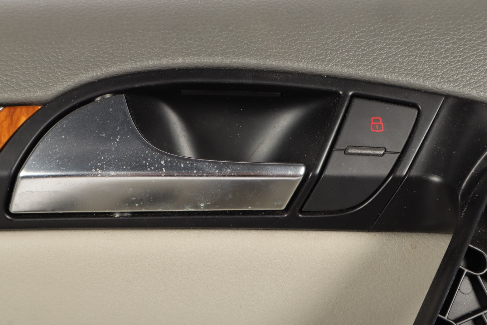 2007-2015 AUDI Q7 REAR LEFT DRIVER SIDE DOOR PANEL ASSEMBLY GENUINE OEM