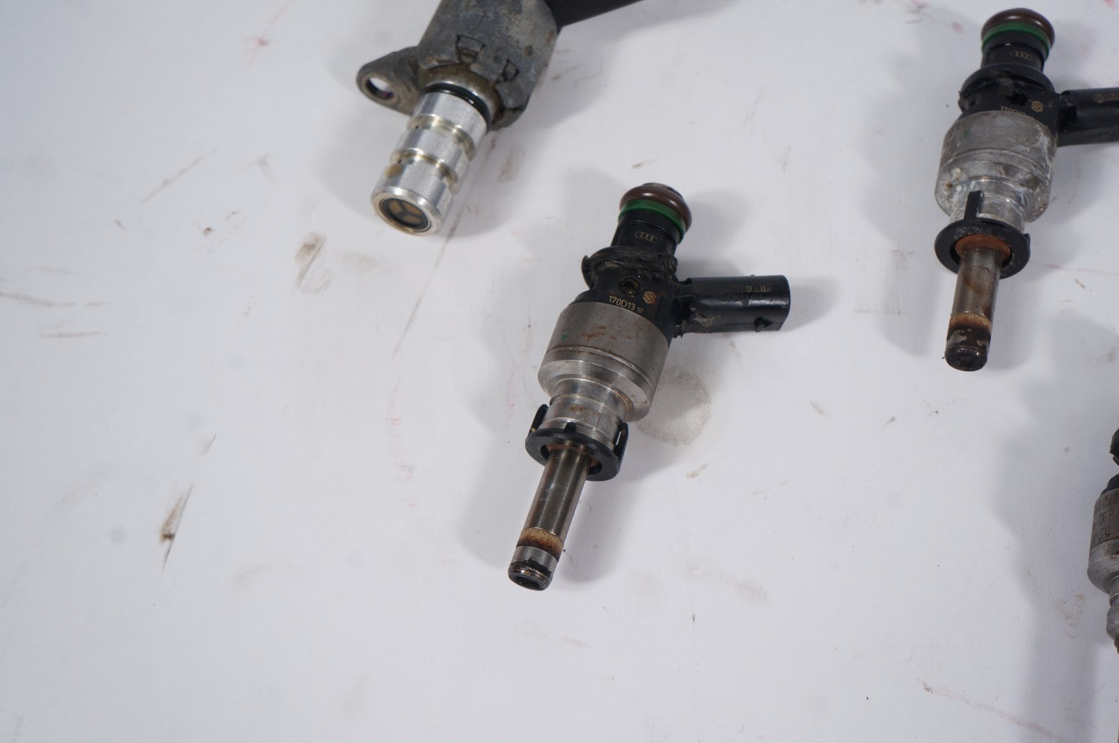 2011-2015 AUDI A6 A7 A8 Q5 Q7 S4 S5 (C7 D4 4L B8 8R 8T) 3.0L FUEL INJECTOR SET 5