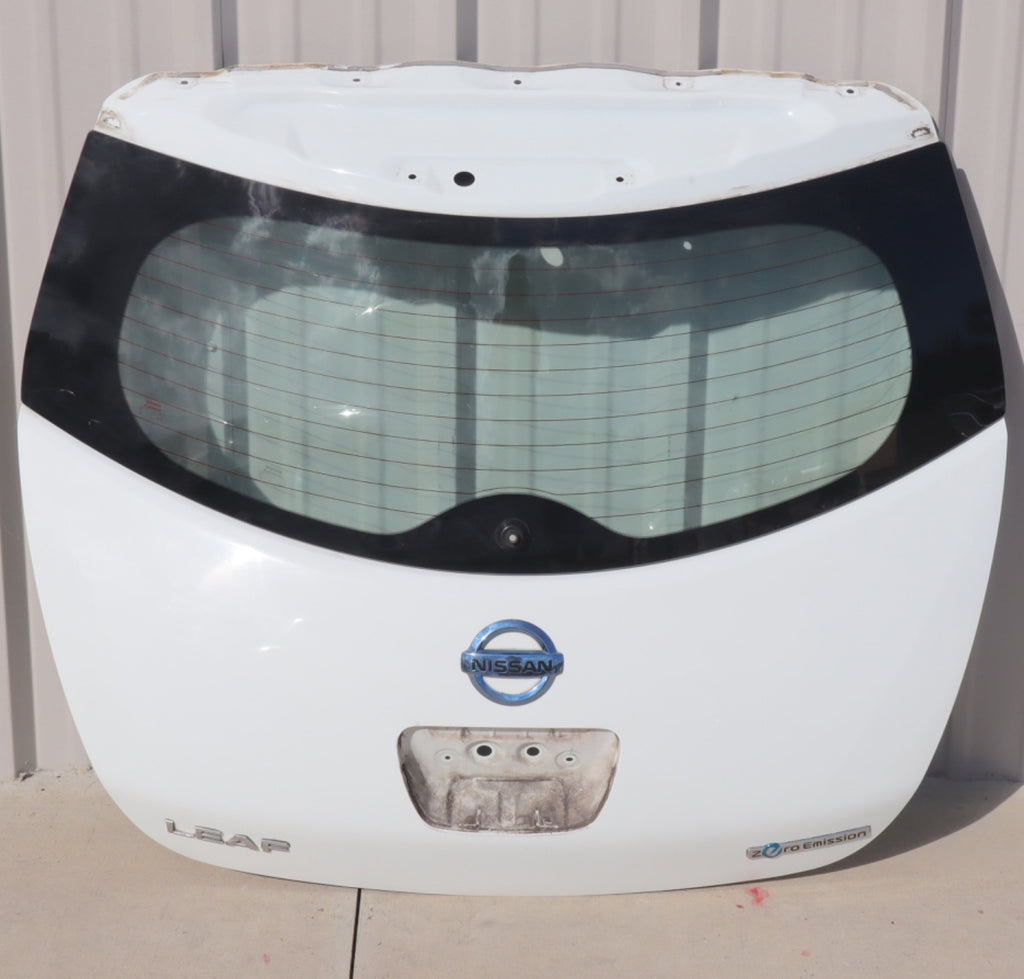2011-2017 NISSAN LEAF GENUINE DECK LID/LIFTGATE/TAILGATE/TRUNK LID OEM ONLY PICK