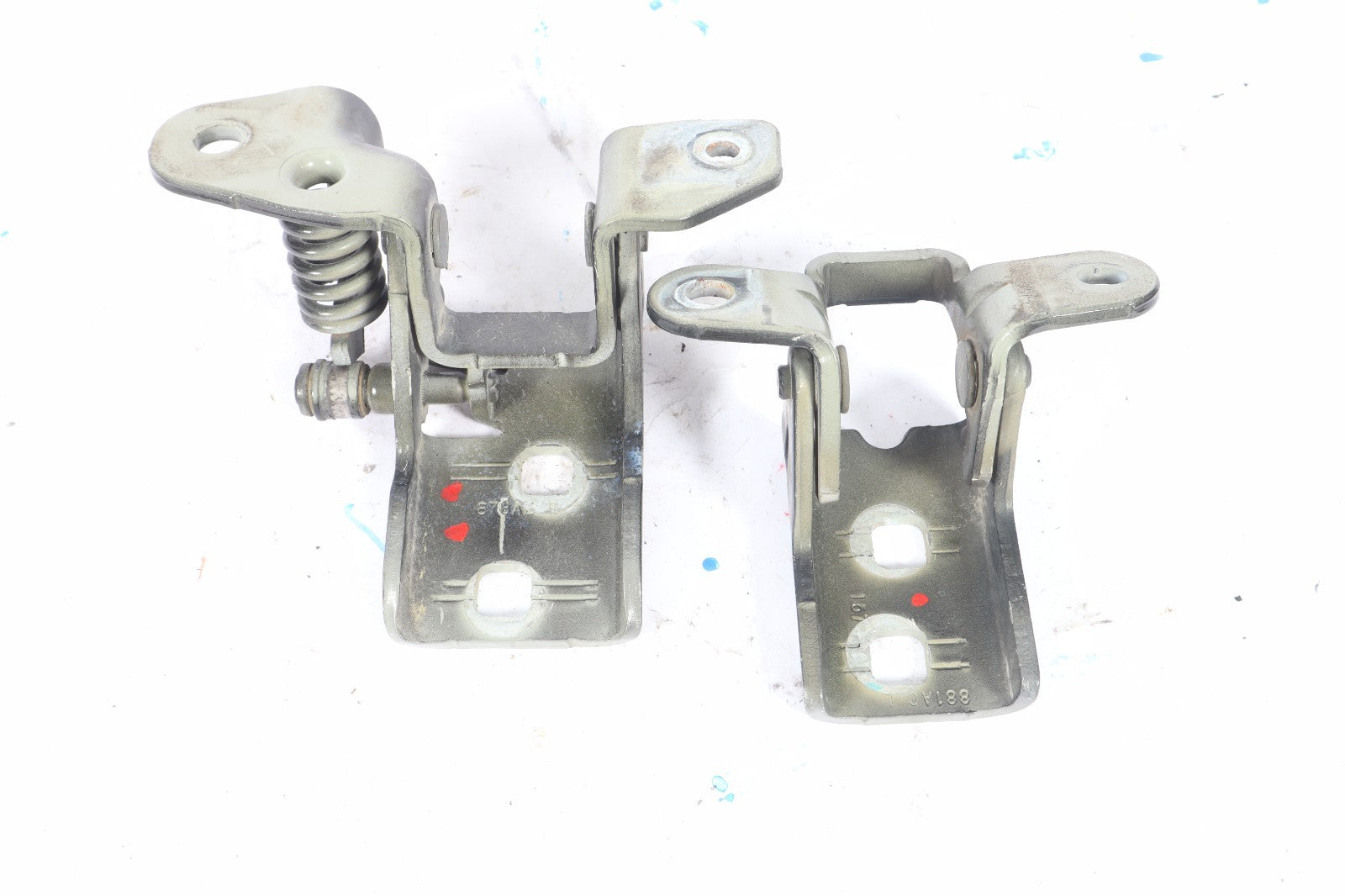 2008-2020 GRAND CARAVAN TOWN COUNTRY FRONT RIGHT PASSENGER DOOR HINGE PAIR OEM