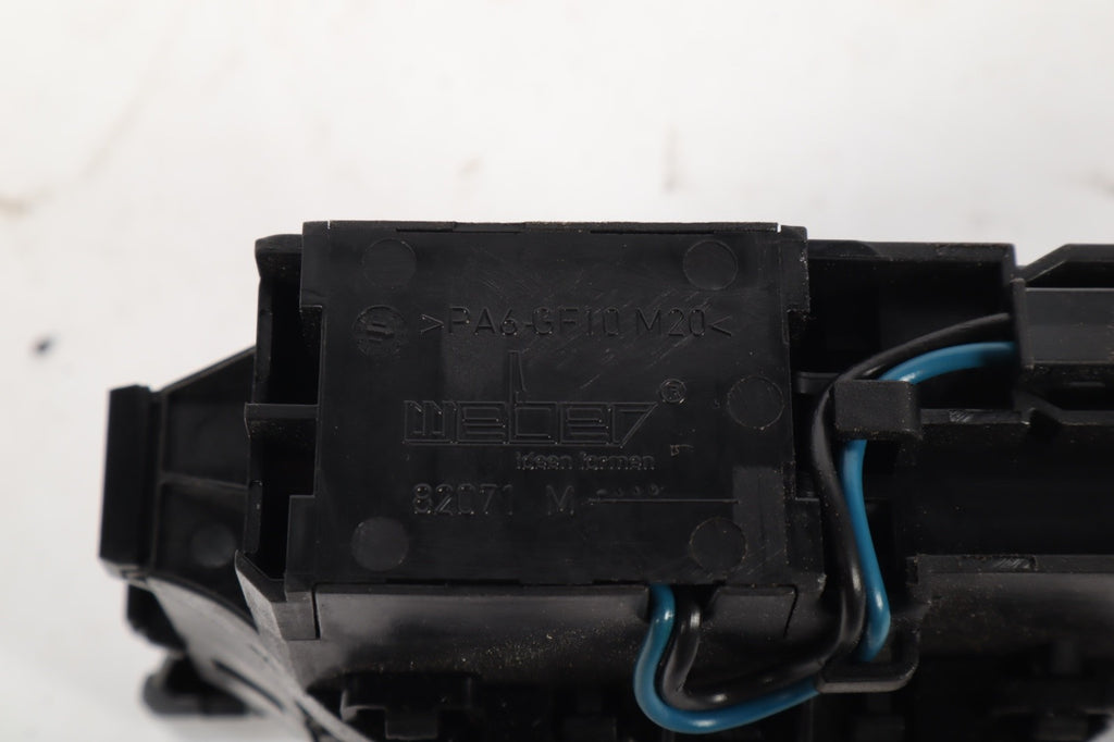 2012-2015 BMW F06 650i Center Console Arm Rest Armrest Lid Key Lock Latch OEM