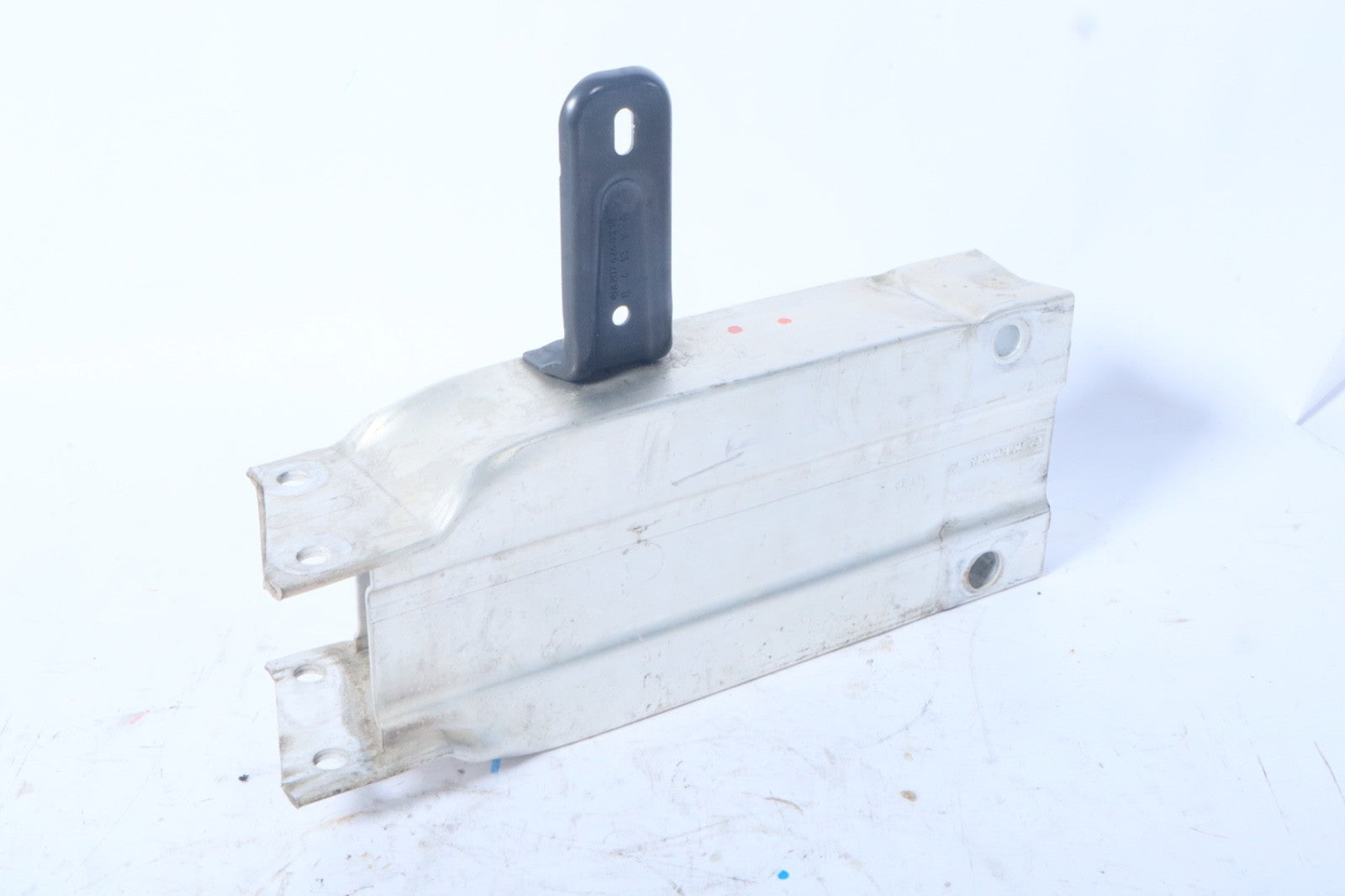 10-17 OEM Mercedes C207 E350 Front Right  Bumper Rail Extension Bracket OEM
