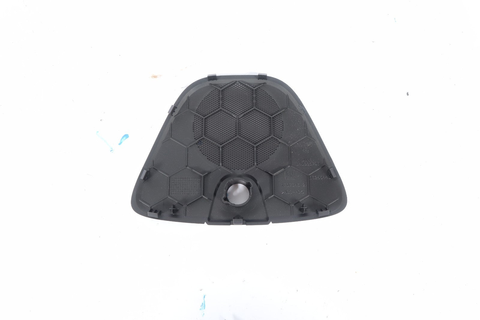 2016–2019 BUICK CASCADA CENTER SPEAKER GRILLE W/SUNLOAD SENSOR OEM 13255440