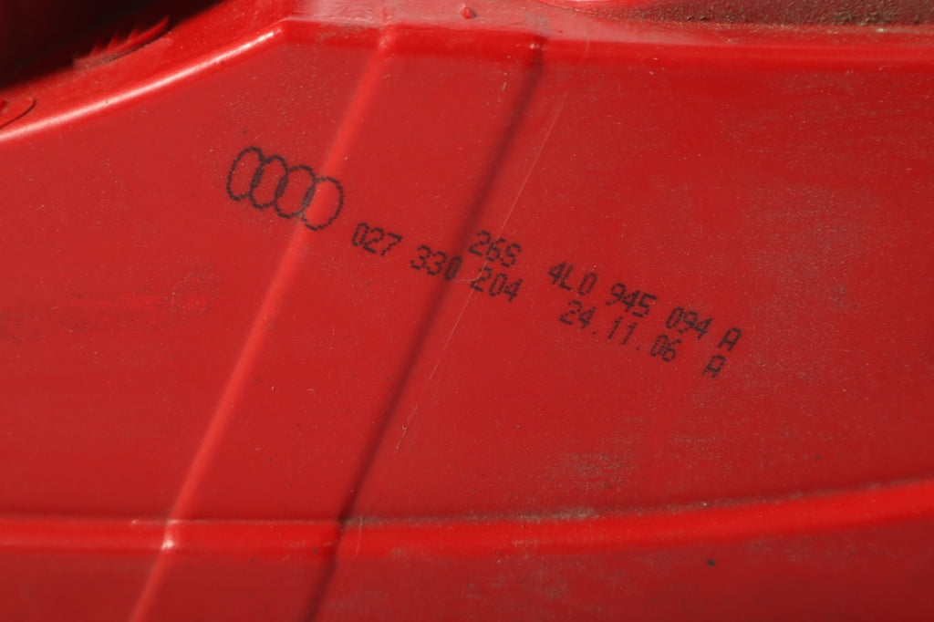 2007-2009 Audi Q7 Tail Light Taillight Lamp Rear Right Passenger Side OEM