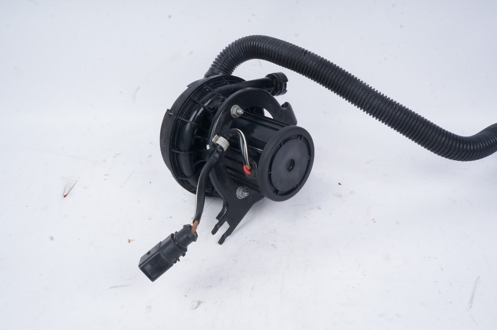 2012 - 2017 AUDI  Secondary Air Pump OEM #079959231A