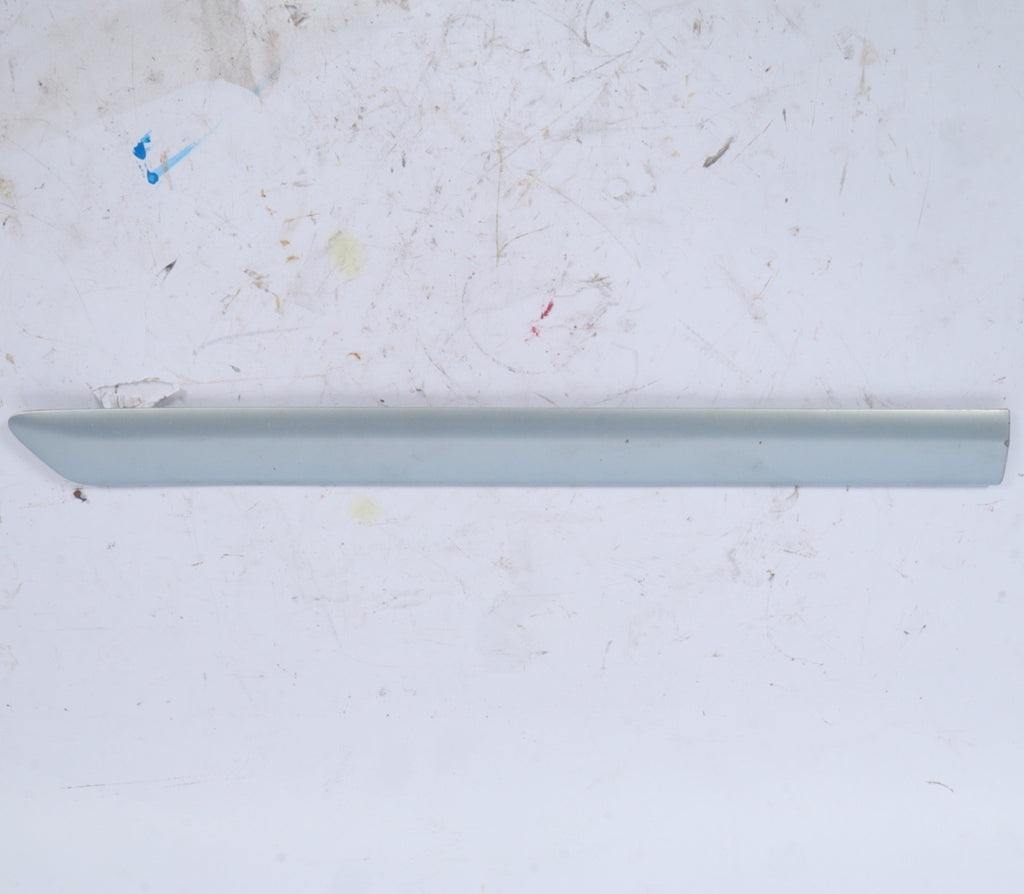 02-09 AUDI A4 S4 B6/7 CONVERTIBLE QUARTER PANEL MOLDING RIGHT REAR OEM 8H0853984