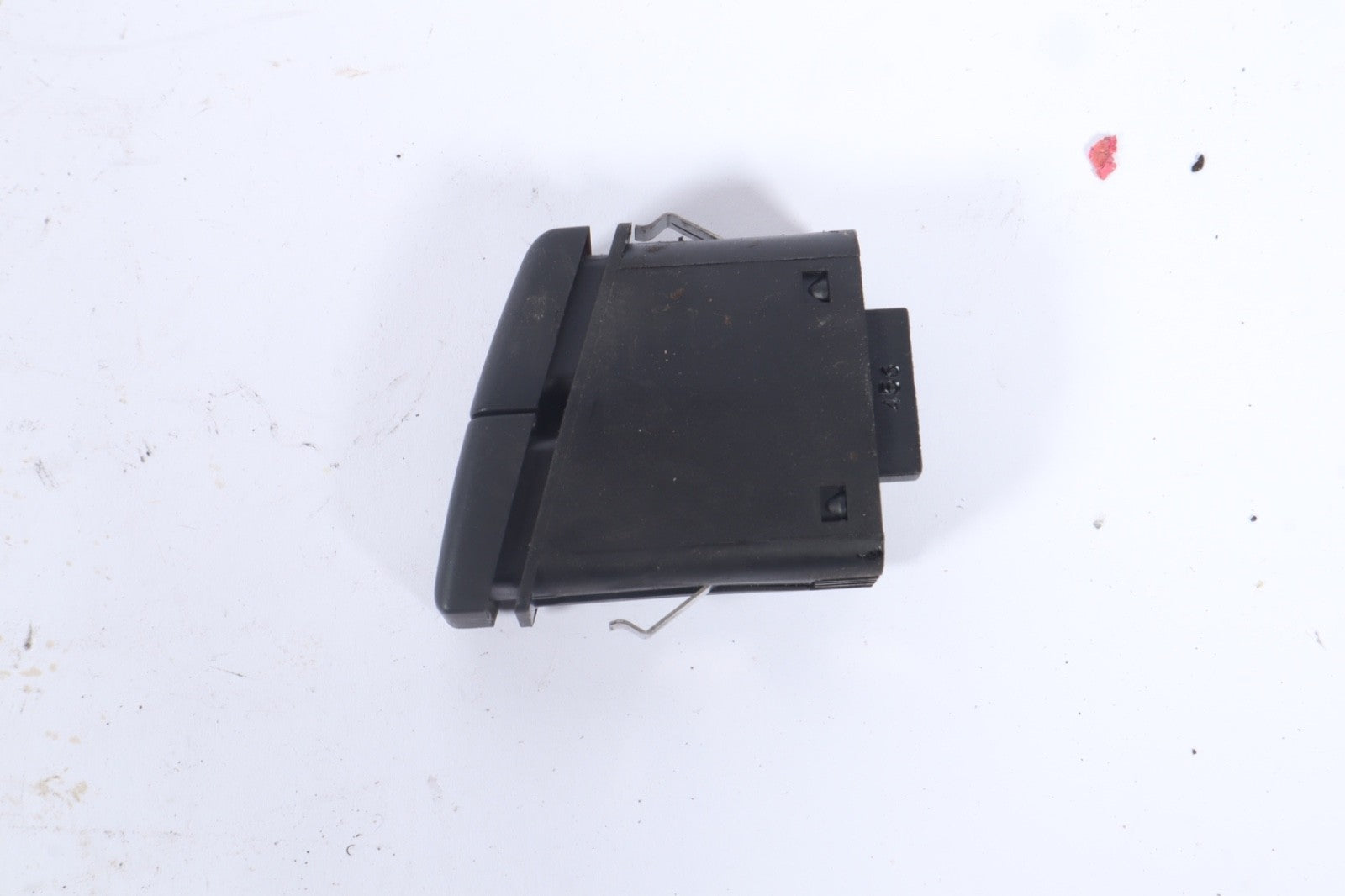 2004-2010 BMW X3 HAZARD AND CENTRAL DOOR LOCK SWITCH OEM 6919506