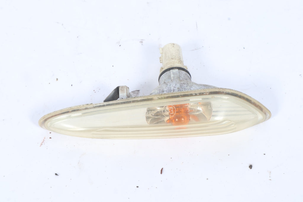 2004-2010 BMW X3 LEFT RIGHT FENDER SIDE MARKER LIGHT OEM