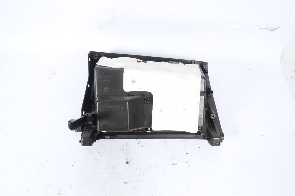 2016-2019 BUICK CASCADA GLOVE BOX ASSEMBLY COMPARTMENT OEM 23338726
