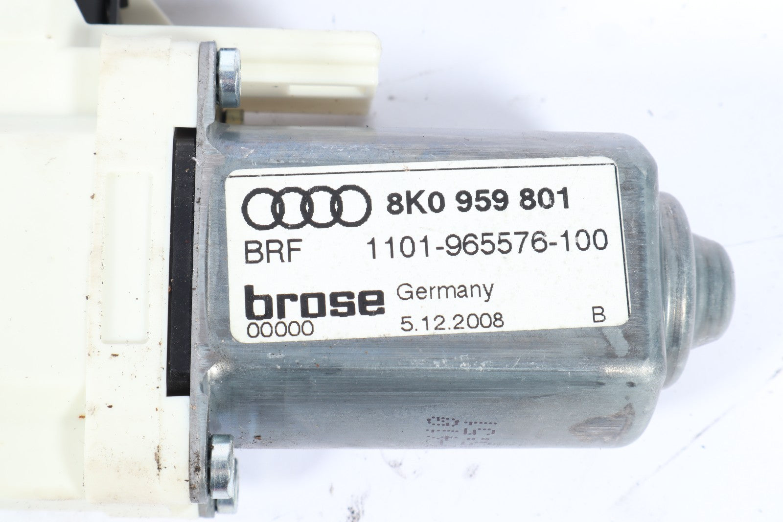 2012-2018 AUDI A4 S4 A5 S5 A6 Q7 FRONT LEFT DRIVER DOOR POWER WINDOW MOTOR OEM