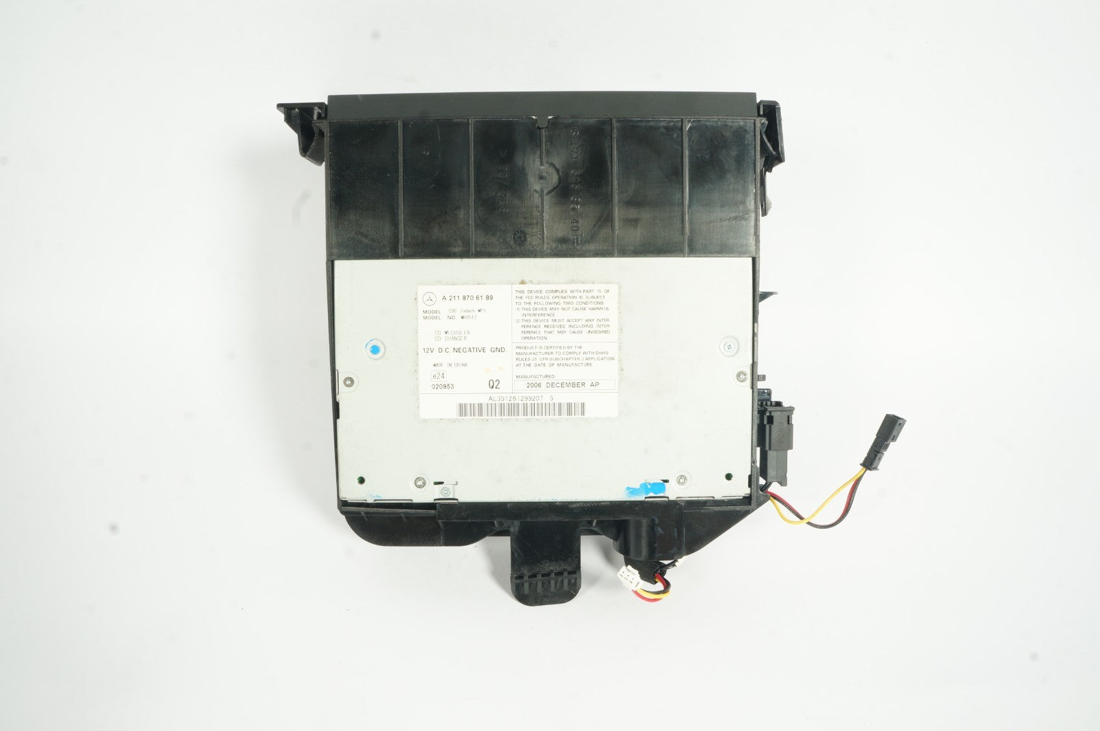 03-13 Mercedes R171 SLK55 SLK280 AMG SLK280 Radio 6 Disk CD Changer Player OEM