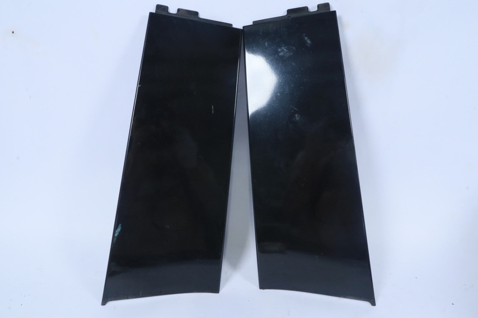 2011-2017 RIGHT & LEFT SLIDING DOOR FRONT GLASS TRIM PANEL  72935-TK8-A1