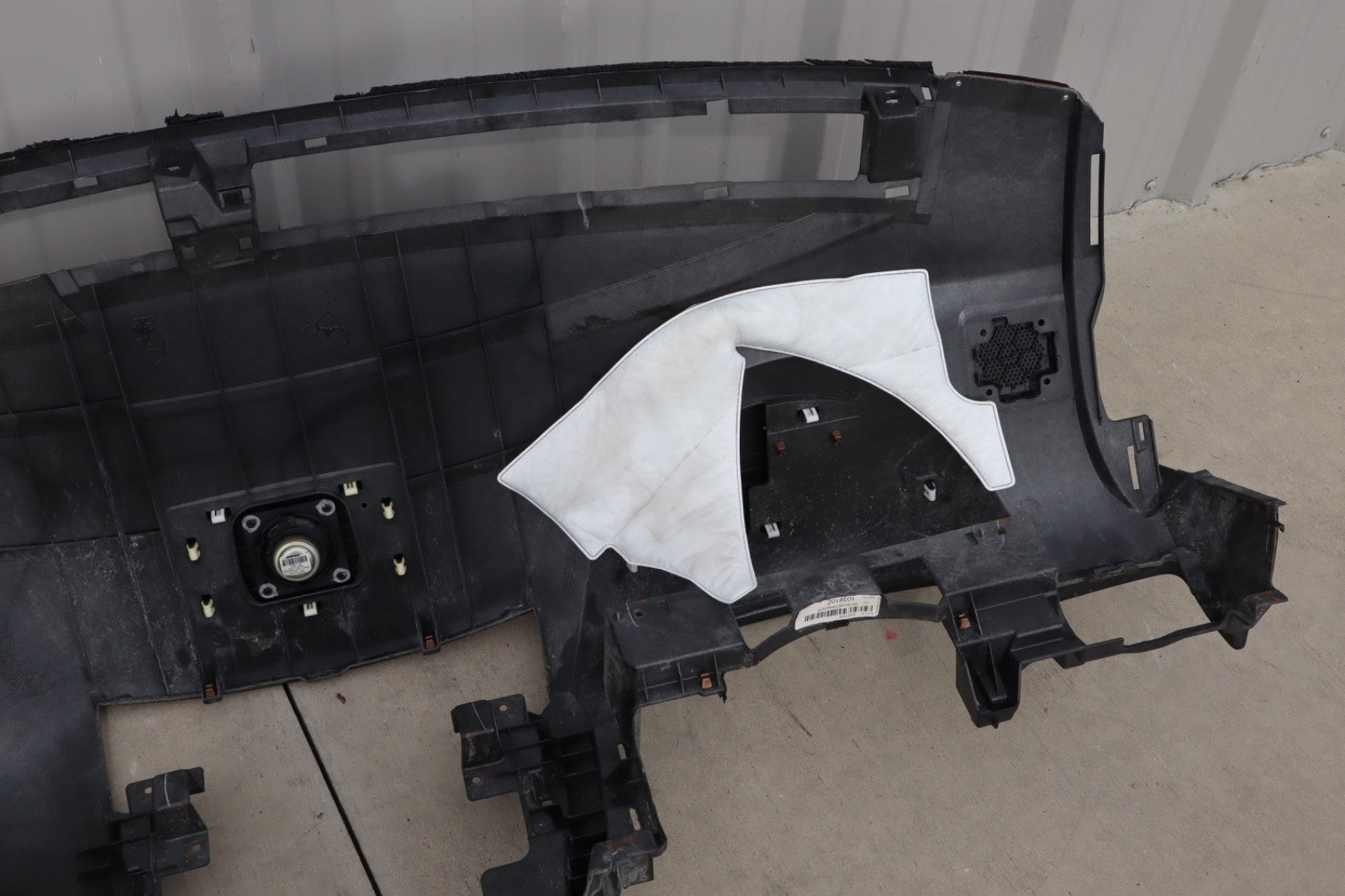 2007 Nissan Armada Front Dashboard Black Leather OEM Dashboard
