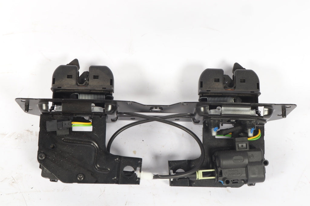 2016-2019 BUICK CASCADA LATCH ASSEMBLY REAR SEAT BACK 13378921 OEM 13430538