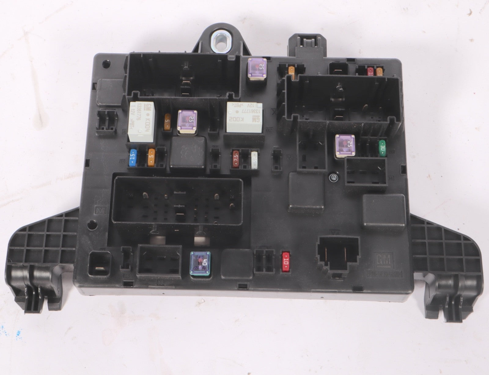 2016 Buick Cascada OEM Rear Body Fuse Box 13379016