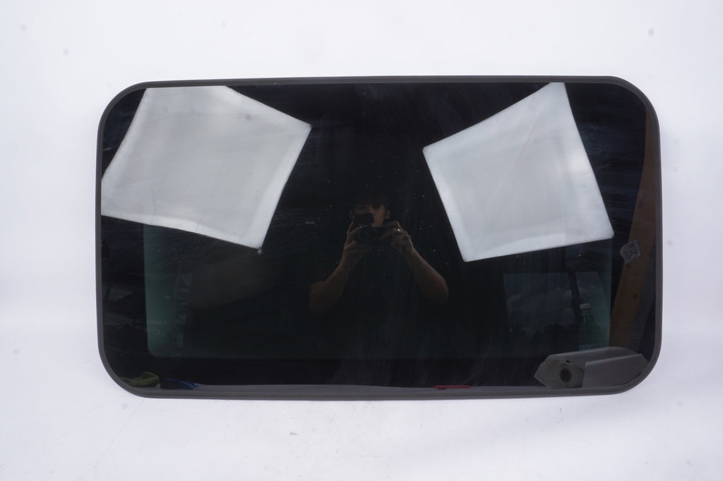 2012 - 2017 AUDI A7 RS7 OEM SUNROOF SUN ROOF WINDOW GLASS