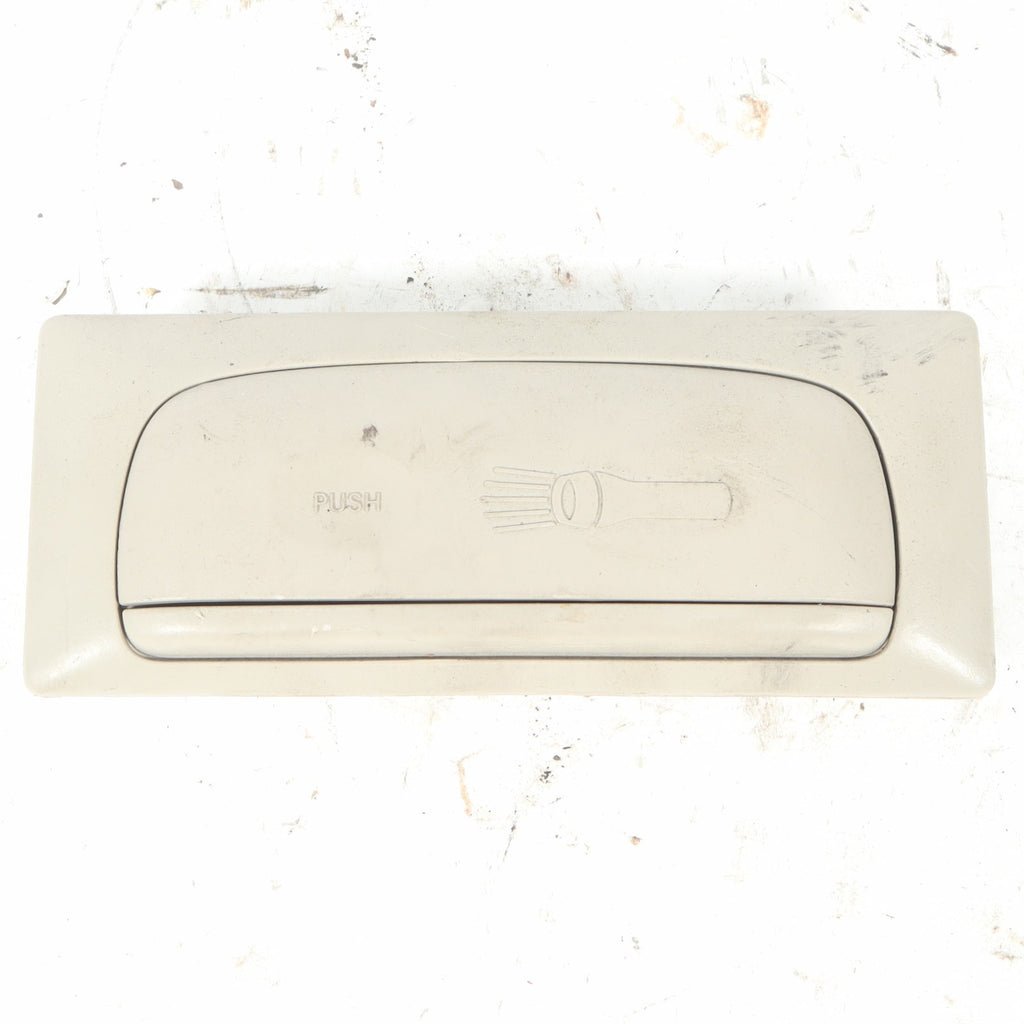 2011-2013 GRAND CARAVAN TOWN & COUNTRY LAMP FLASHLIGHT OEM 1GA2TRMAA