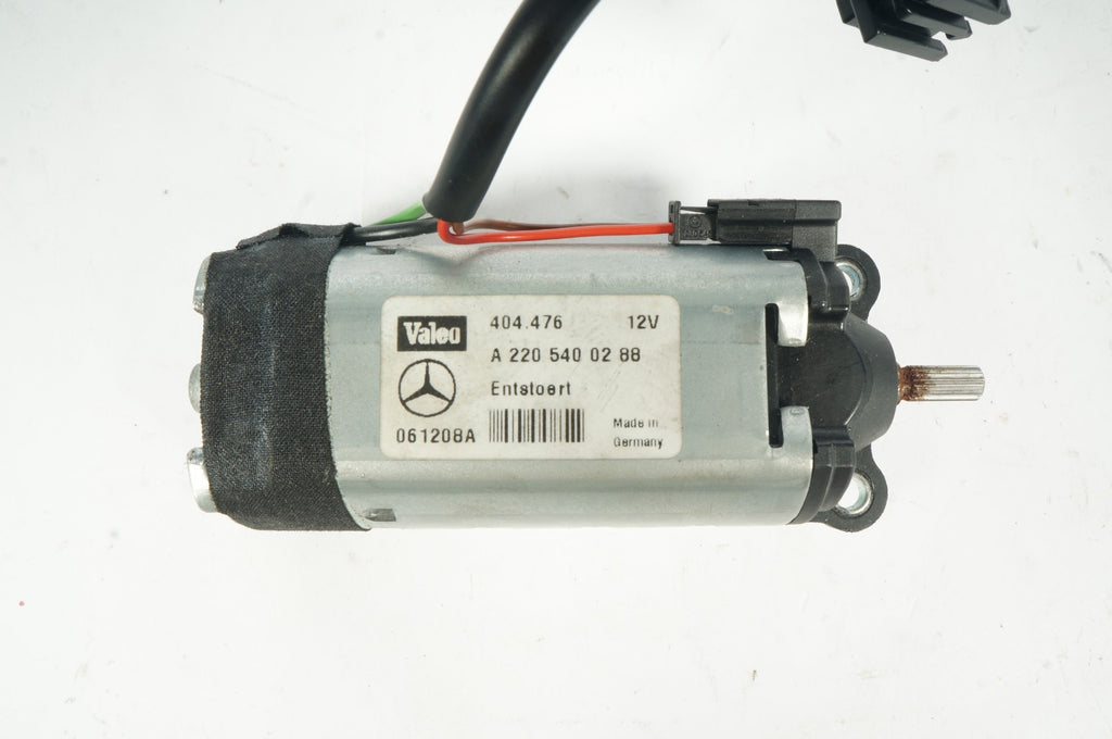 Mercedes W211 W220 W209 Wheel Steering Column Drive Motor Tilt Motor 2205400288
