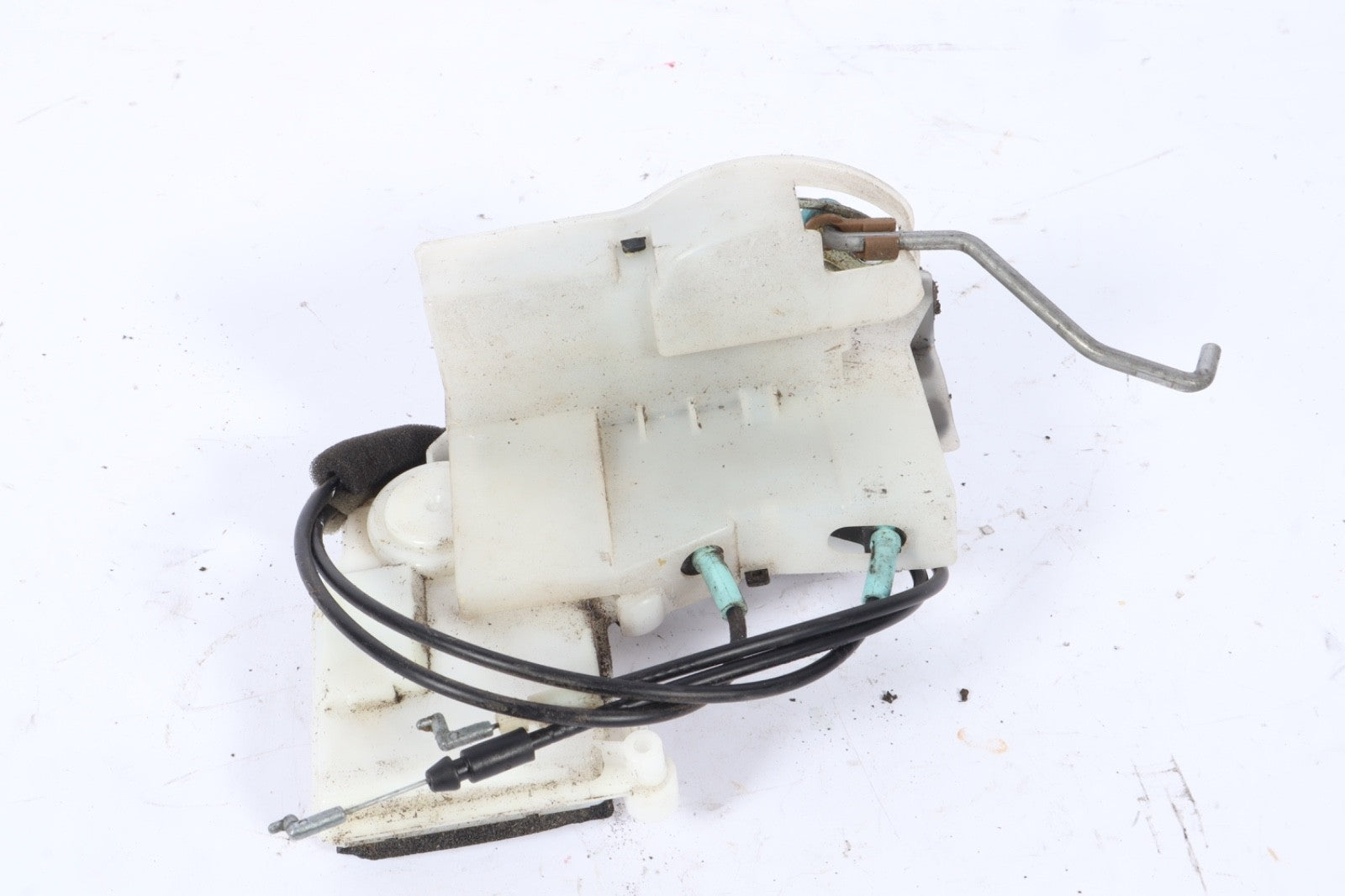 2007 - 2015 Mazda CX9 Passenger Right Rear Door Latch OEM