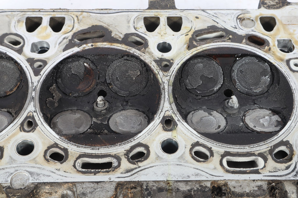 08-17 BMW F12 650i 750i 550i X6 N63 4.4L V8 ENGINE CYLINDER HEAD RIGHT SIDE OEM