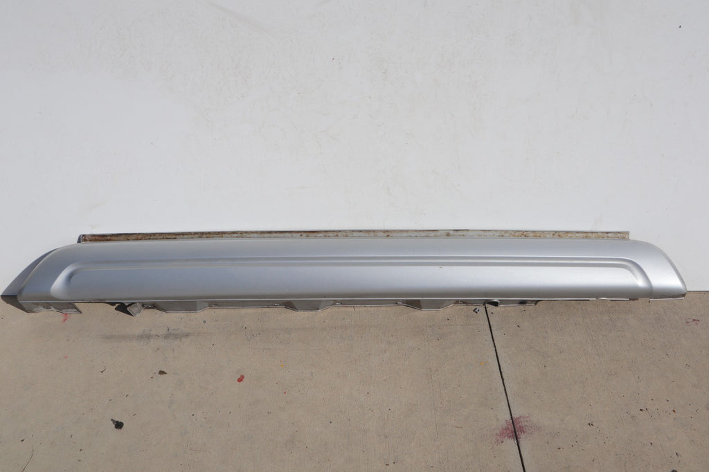 2006-2008 BMW X3 LEFT DRIVER SIDE SKIRT ROCKER PANEL OEM ONLY PICK UP!!!