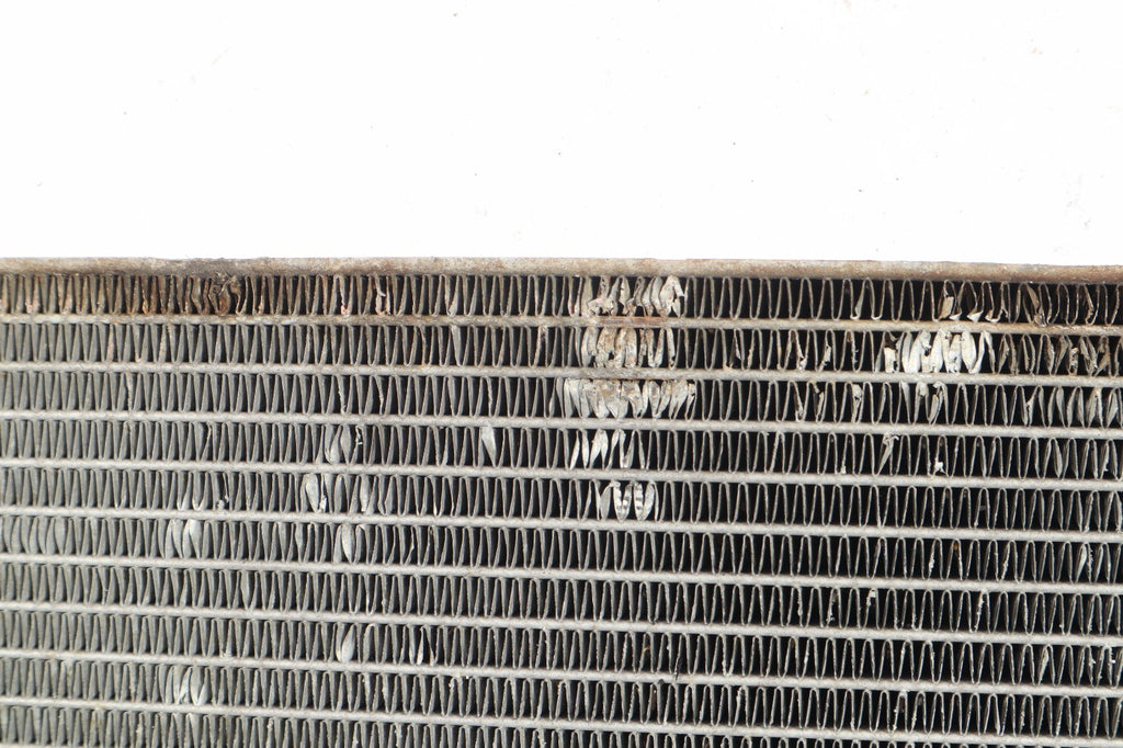 2011-2017 BMW 550I 650I  ENGINE COOLING RADIATOR 7601831 OEM
