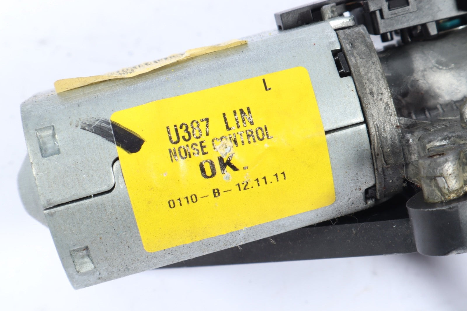 2013 FORD EDGE REAR WINDSHIELD WIPER MOTOR ASSEMBLY BT4317404AB OEM