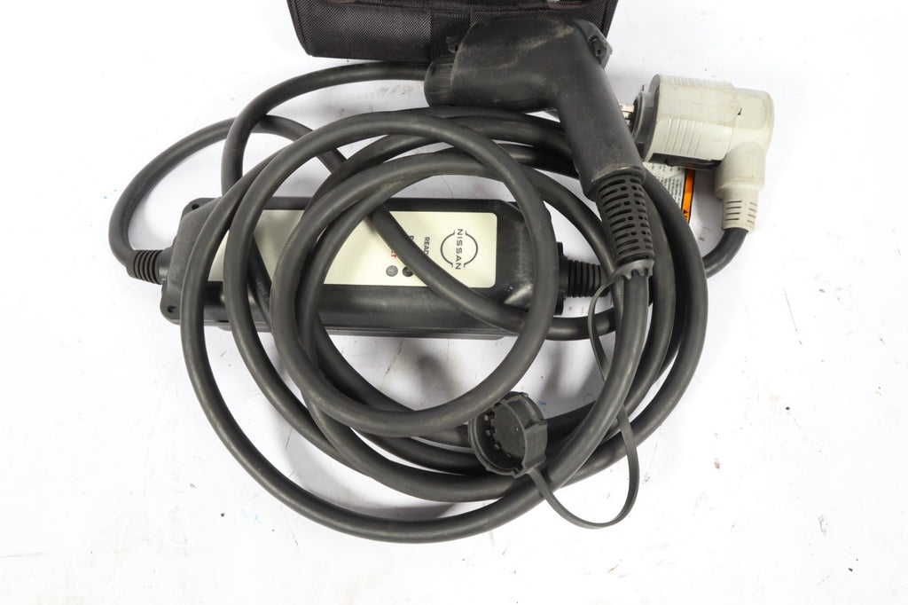 Nissan Leaf Ariya 240v EV Charger level 2 30 Amps fast home charging cable 220v