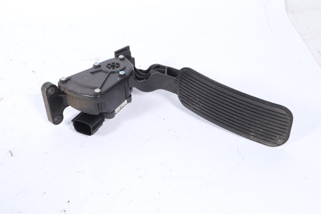 2010-2012 Ford Taurus SE Accelerator Gas Pedal Assembly OEM 7F9A-9F836-AA