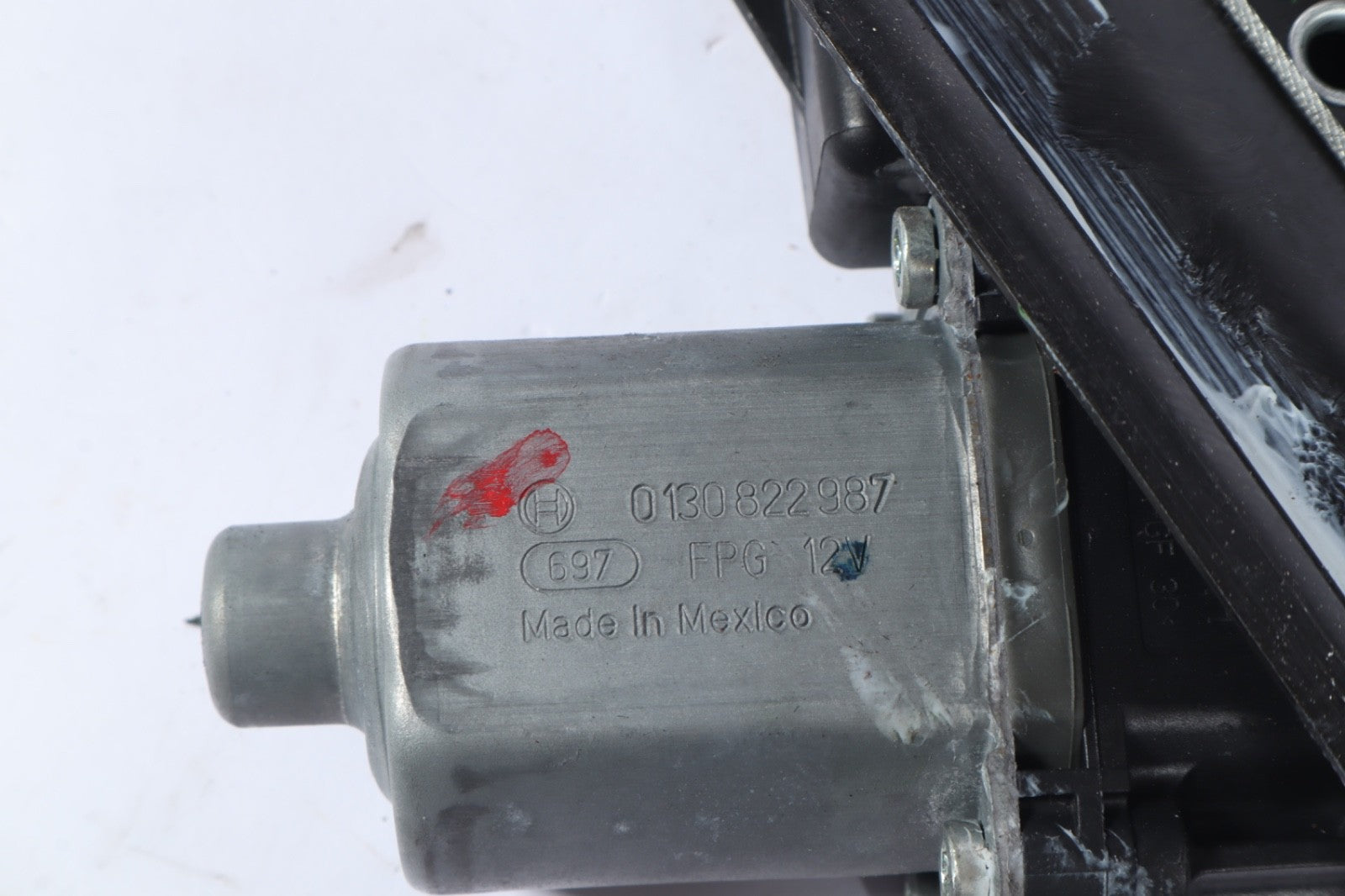 2012-2020 CHEVROLET SONIC FRONT LEFT DRIVER SIDE  WINDOW REGULAR OEM