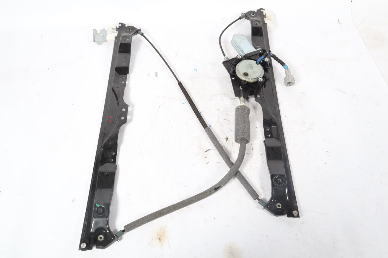 05-10 Nissan Armada Front Right Passenger Door Window Regulator Motor Tracks OEM