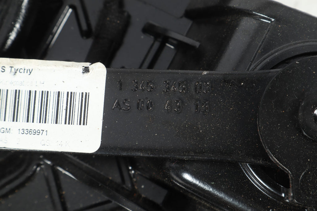 2016-2019 BUICK CASCADA LEFT CONVERTIBLE TOP LIFT HINGE OEM 13369971