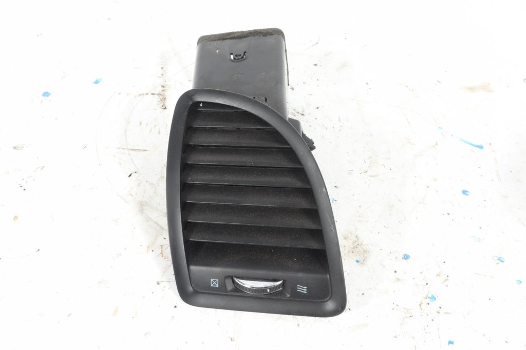2011-2020 DODGE GRAND CARAVAN DASHBOARD AIR VENT LEFT DRIVER SIDE OUTER OEM