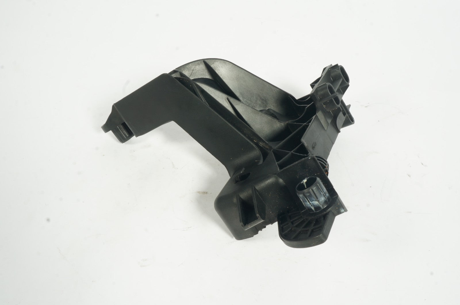 2005-2009 MERCEDES-BENZ SLK350 LEFT REAR TRUNK PARTITION BRACKET A1719630114 OEM