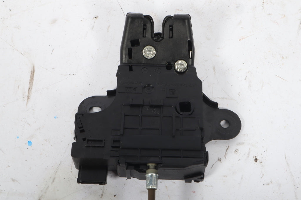 2016-2019 BUICK CASCADA TRUNK LATCH W/RELEASE CABLE OEM 13513995