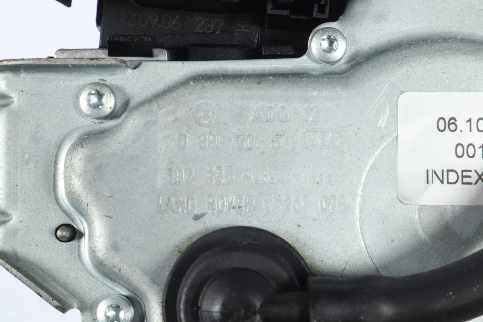 2003-2009 Land Rover Range Rover HSE Windshield Wiper Motor OEM 0390201571
