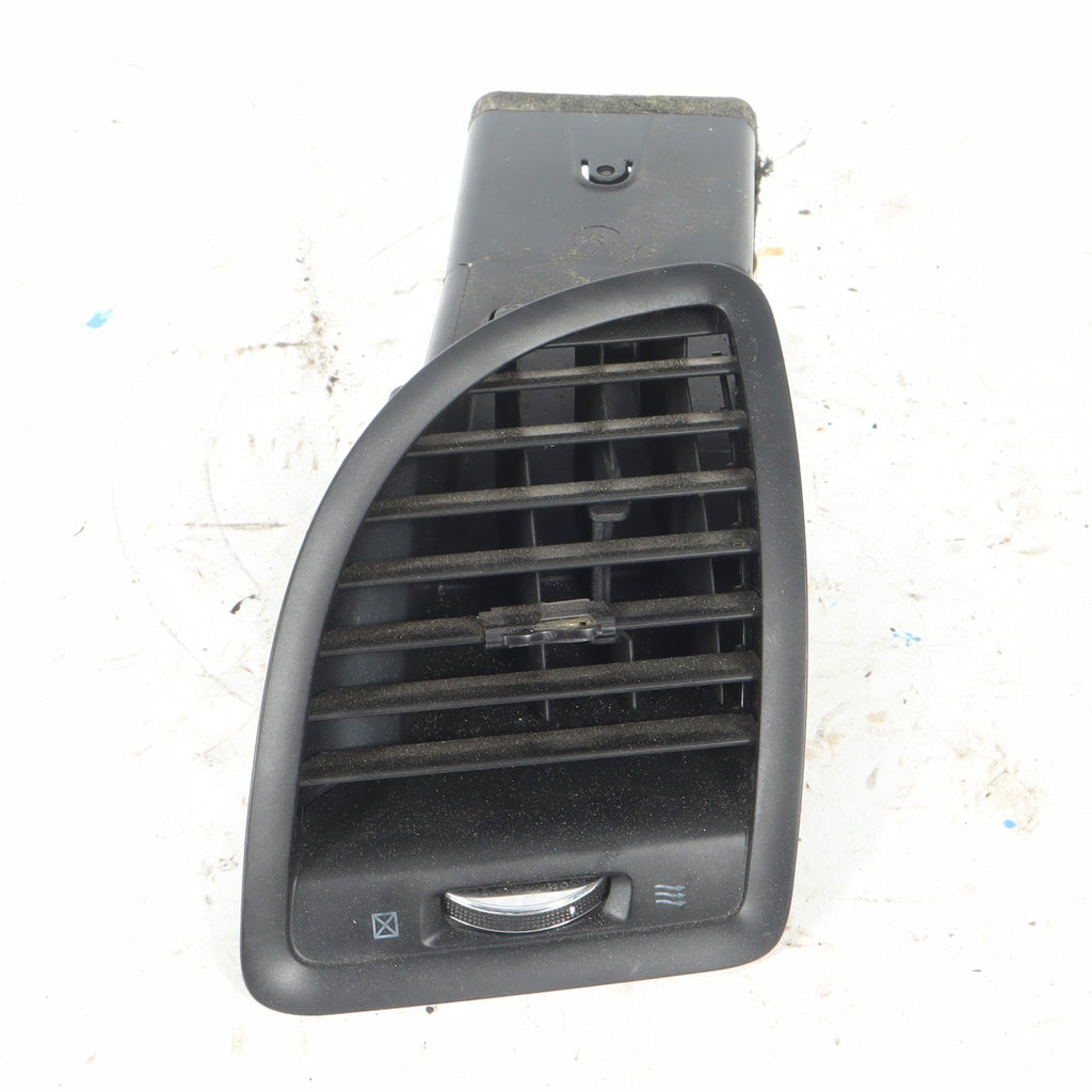 2011-2020 DODGE GRAND CARAVAN DASHBOARD AIR VENT RIGHT PASSENGER SIDE OUTER OEM