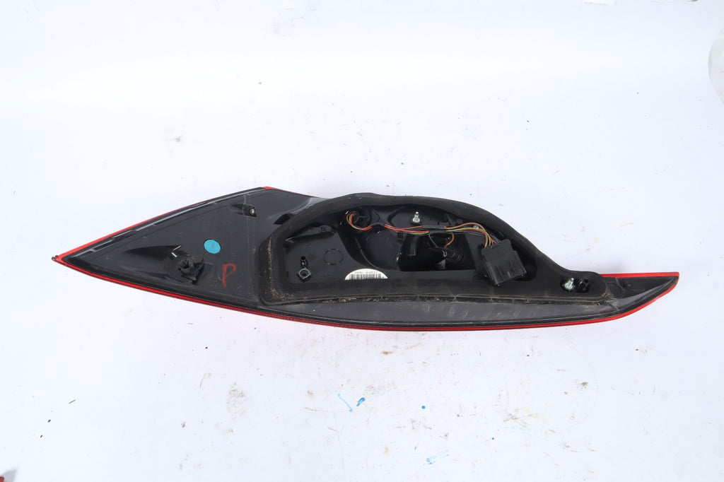 2016-2019 BUICK CASCADA REAR LEFT COMBINATION TAIL LIGHT LAMP ASSY OEM