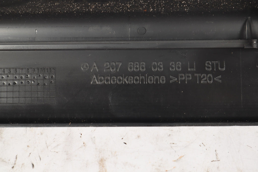 10-16 Mercedes E350 E550 Front Left Side Coupe Convertible Door Sill Trim OEM