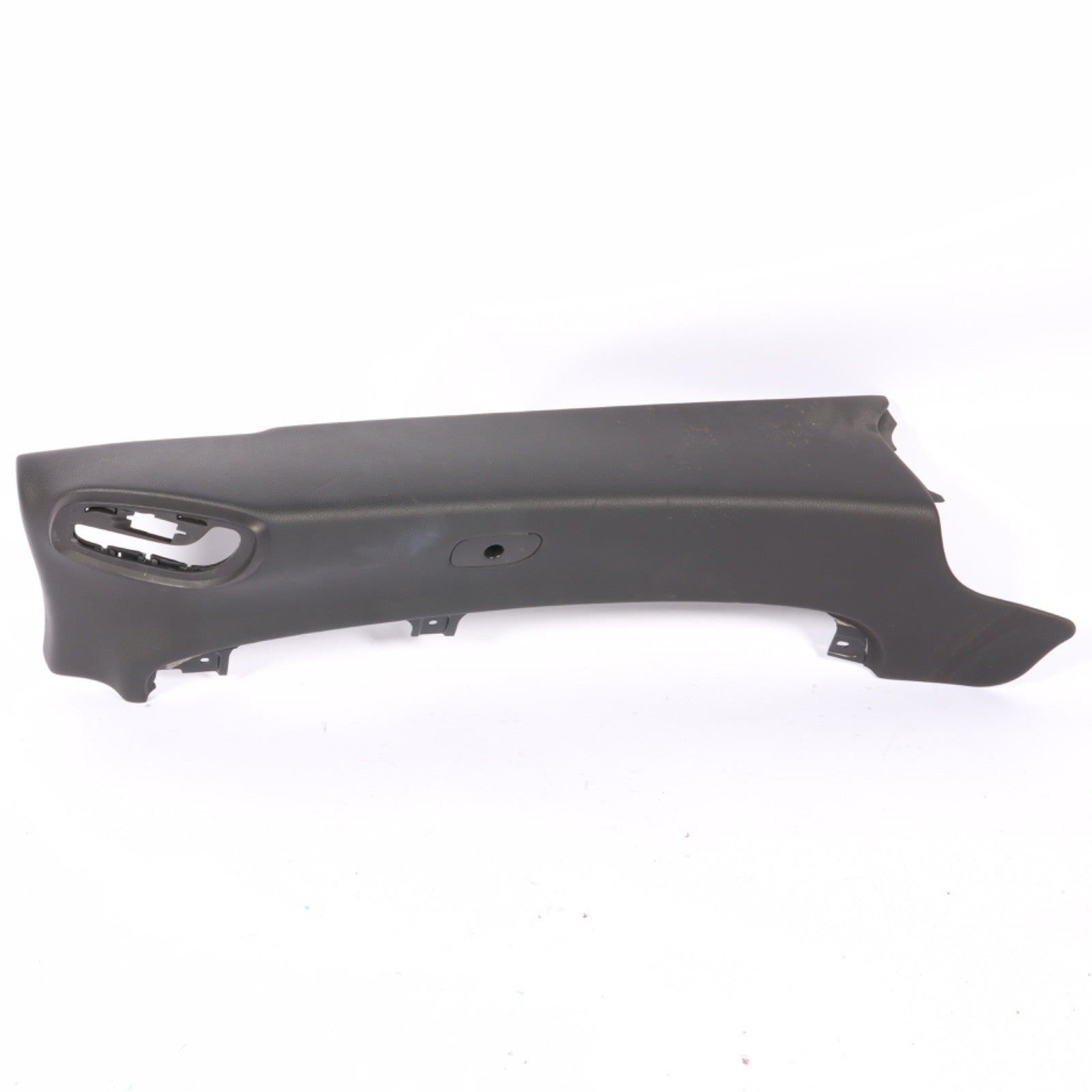 2016-2019 BUICK CASCADA PASSENGER SIDE BODY SIDE REAR TRIM PANEL 39035370 OEM