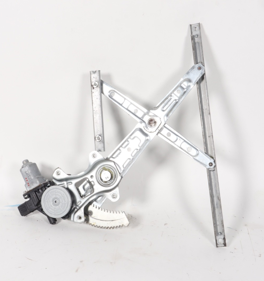 2011-2024 MITSUBISHI OUTLANDER REAR RIGHT DOOR WINDOW MOTOR REGULATOR OEM