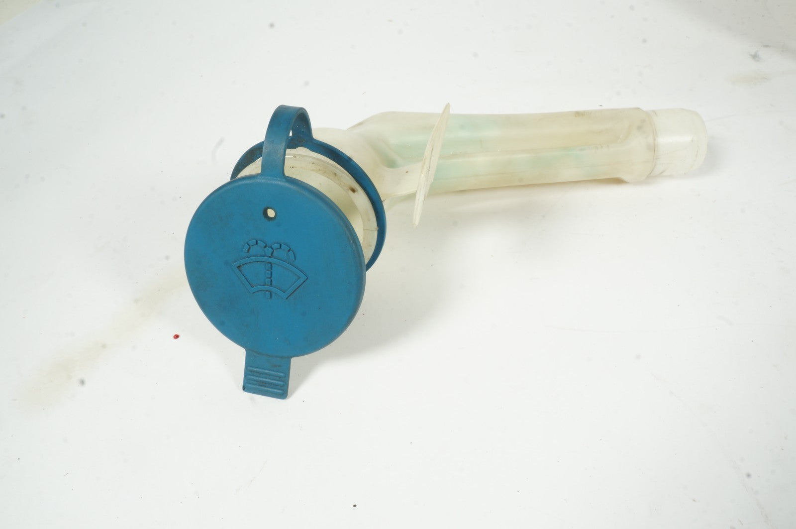 2005-2011 MERCEDES R171 SLK280 Windshield Washer Fluid Reservoir Tank 2308690020