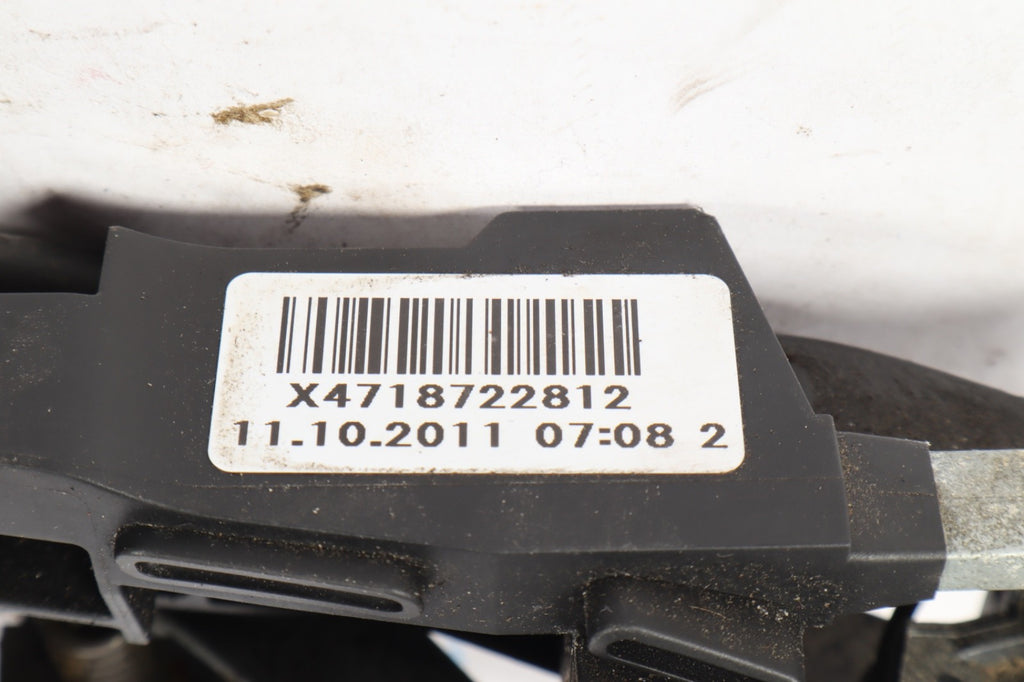 2012-2018 BMW 640i 650i Front Right Passenger Side Exterior Door Handle OEM