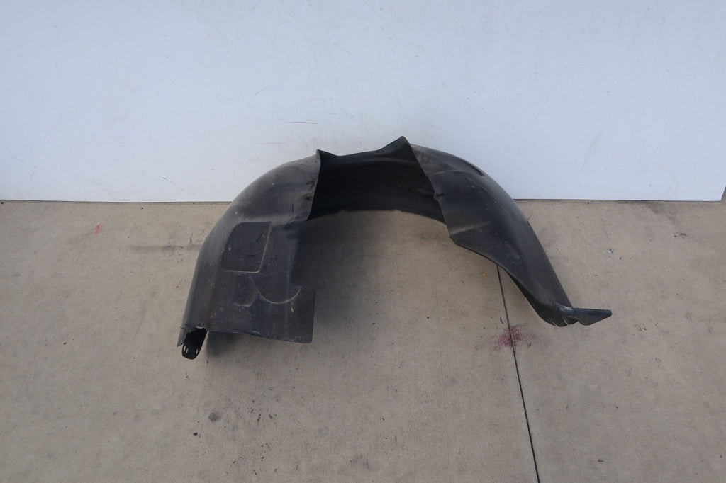 2006-2012 VOLVO C70 2DR  FRONT RIGHT FENDER LINER SPLASH SHIELD GUARD OEM