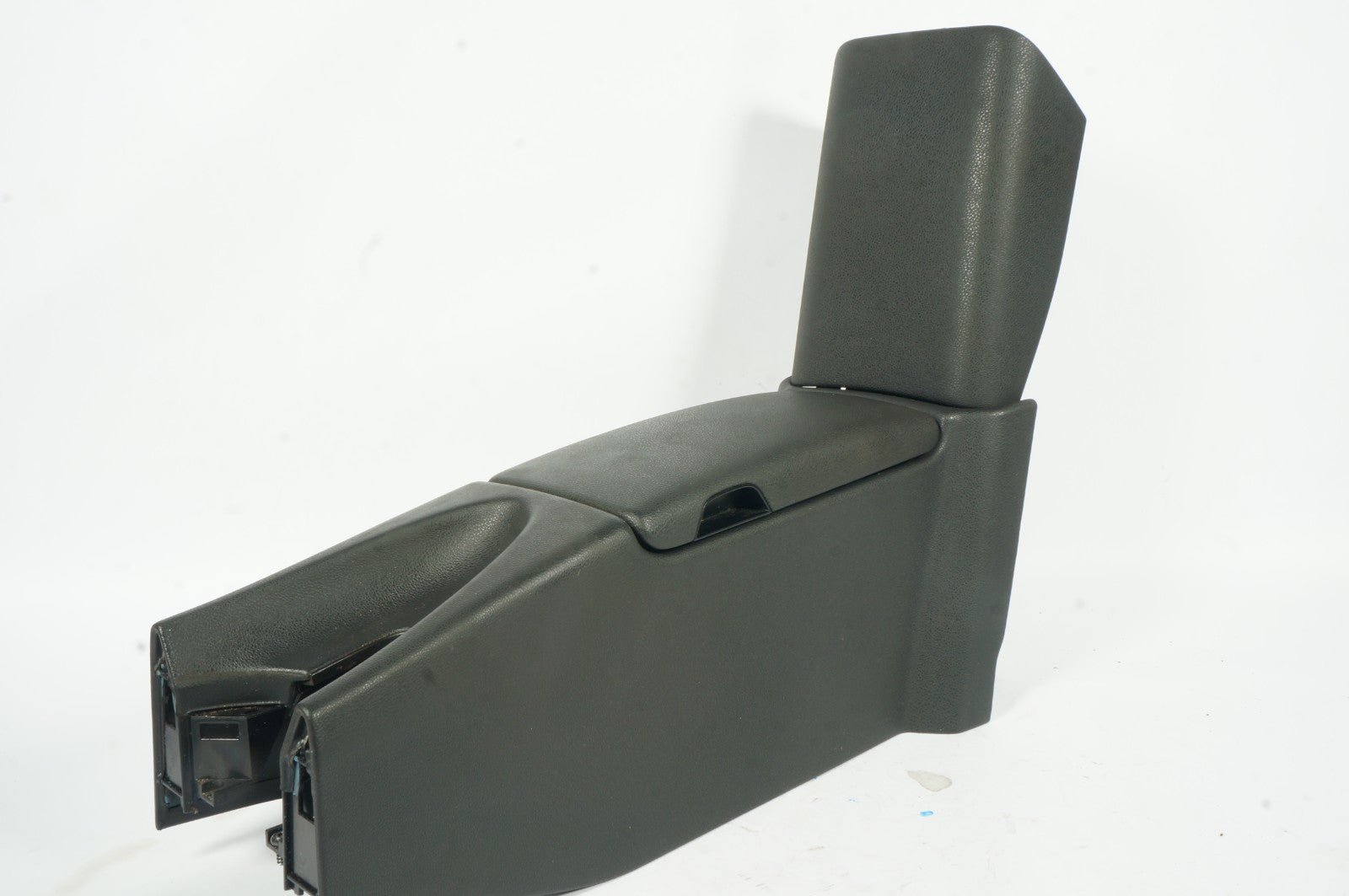 06-08 MERCEDES SLK280 CENTER CONSOLE ARMREST STORAGE OEM