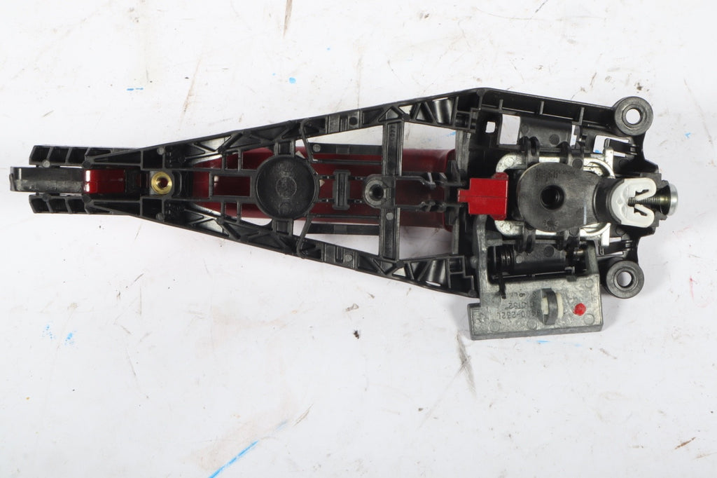 2012-2020 CHEVROLET SONIC FRONT LEFT DRIVER DOOR HANDLE OEM
